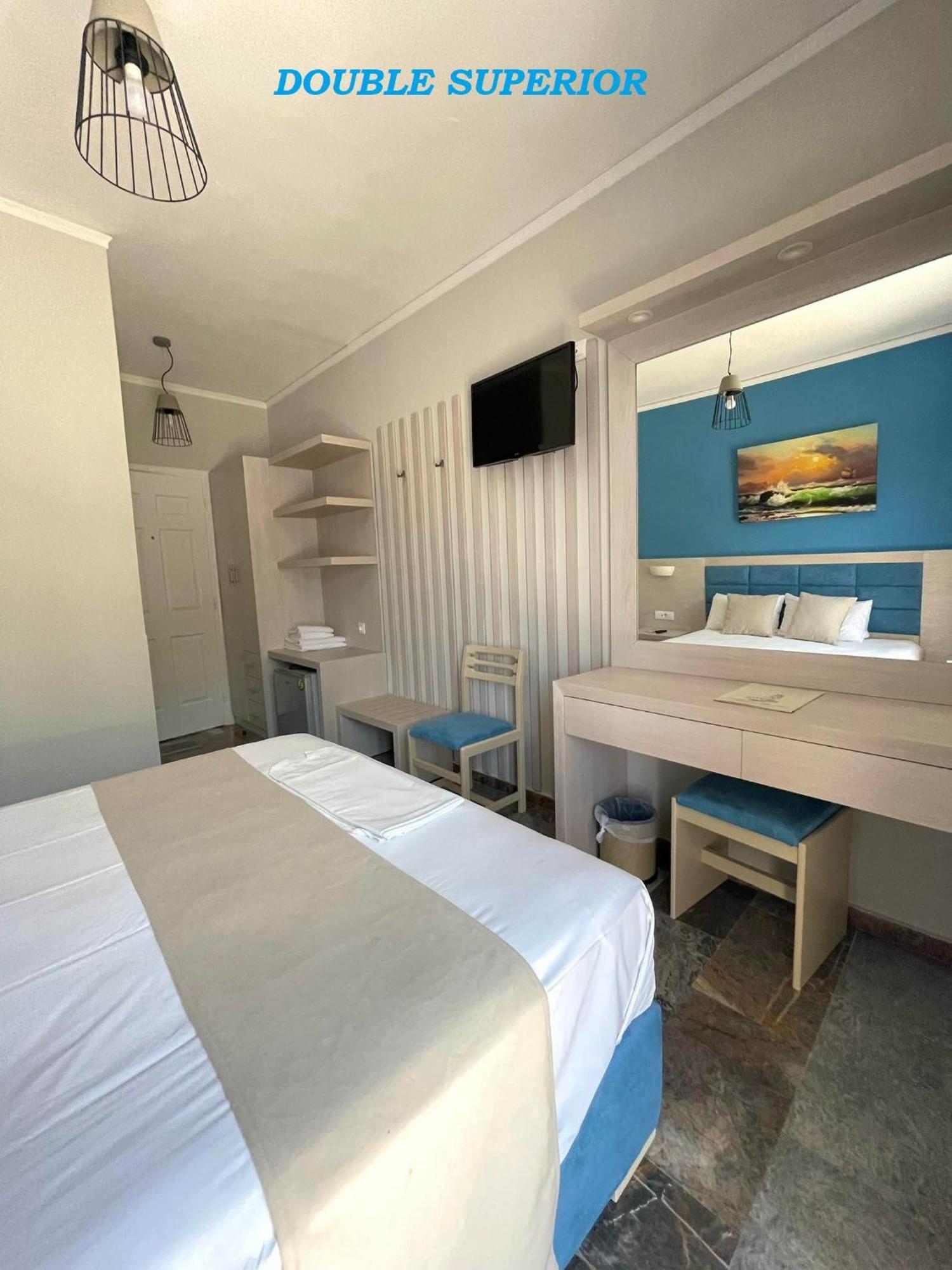 Aphrodite Beach Hotel ヴァテラ エクステリア 写真